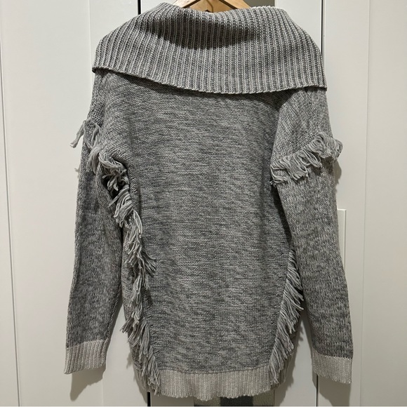 INTERMIX Gray Knit Fringe Relaxed Knit Long Sleeve Turtleneck Sweater - Picture 2 of 5
